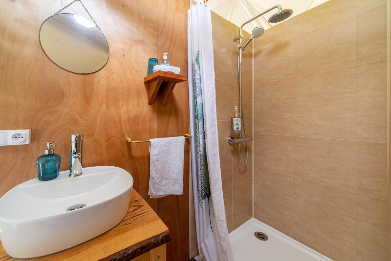 Tui's Nest Glamping Hébergements insolites Faverolles  Buitenkant foto