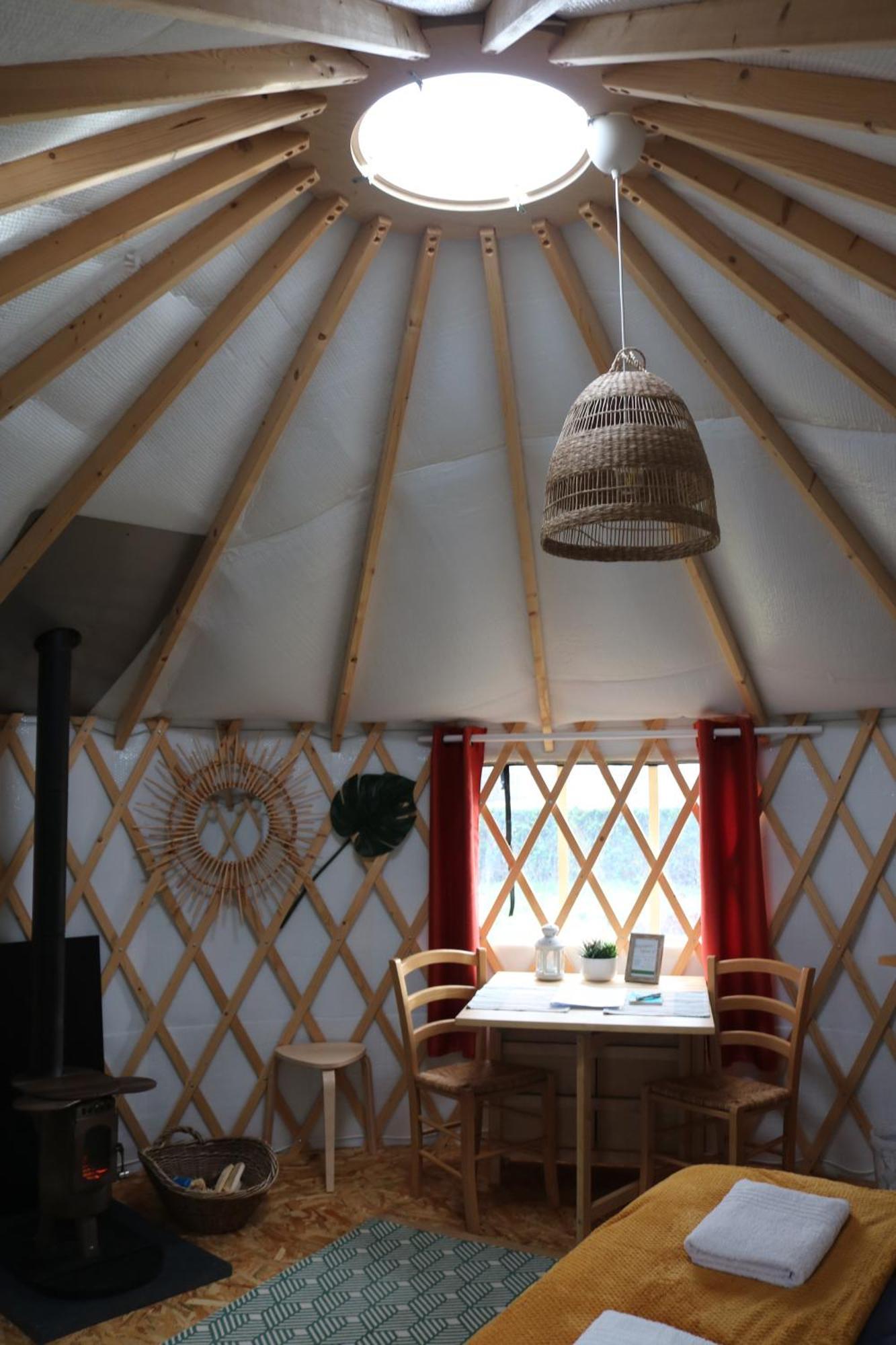 Tui's Nest Glamping Hébergements insolites Faverolles  Buitenkant foto