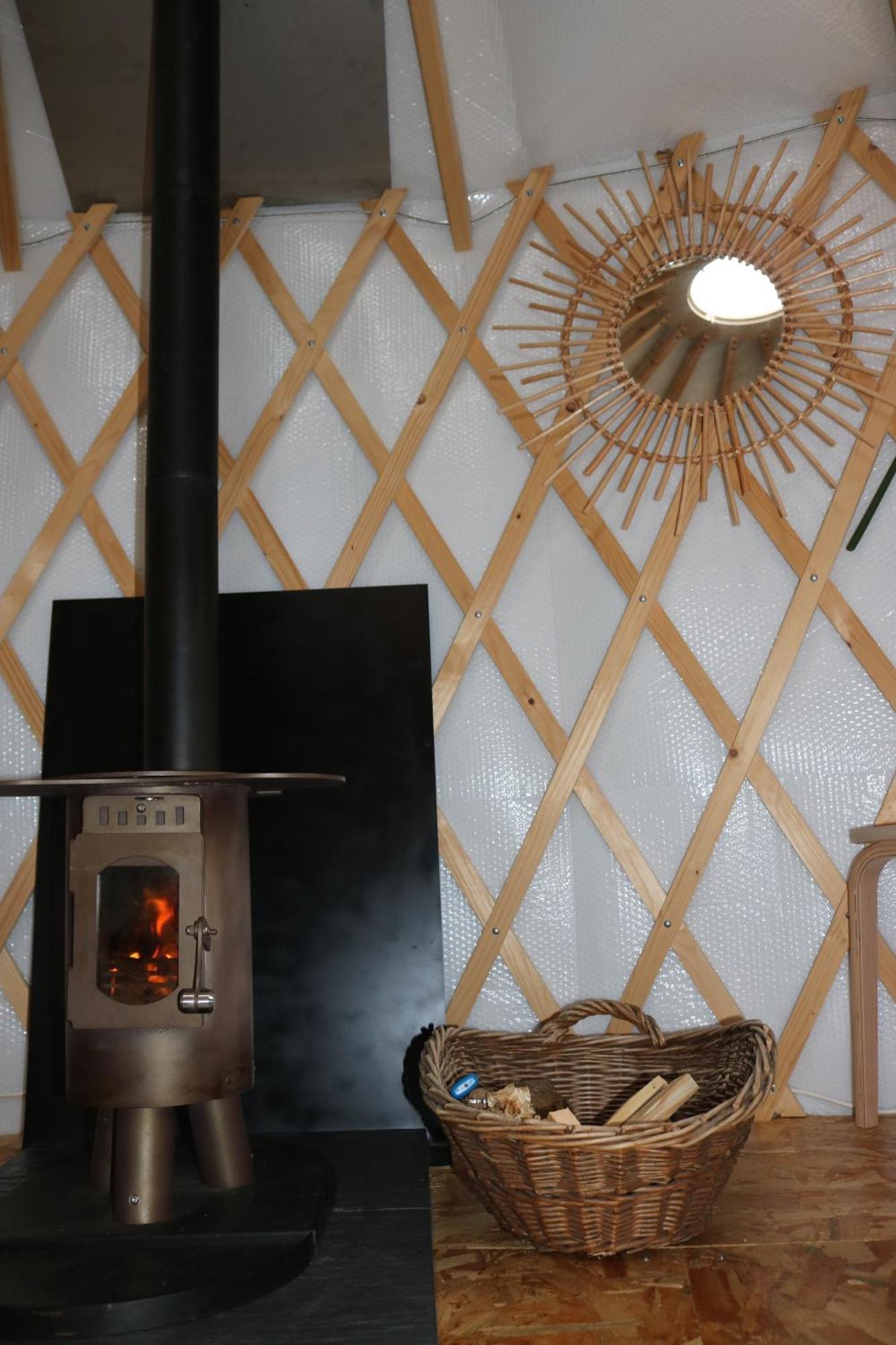 Tui's Nest Glamping Hébergements insolites Faverolles  Buitenkant foto